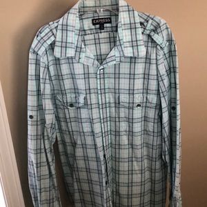 Express fitted button down